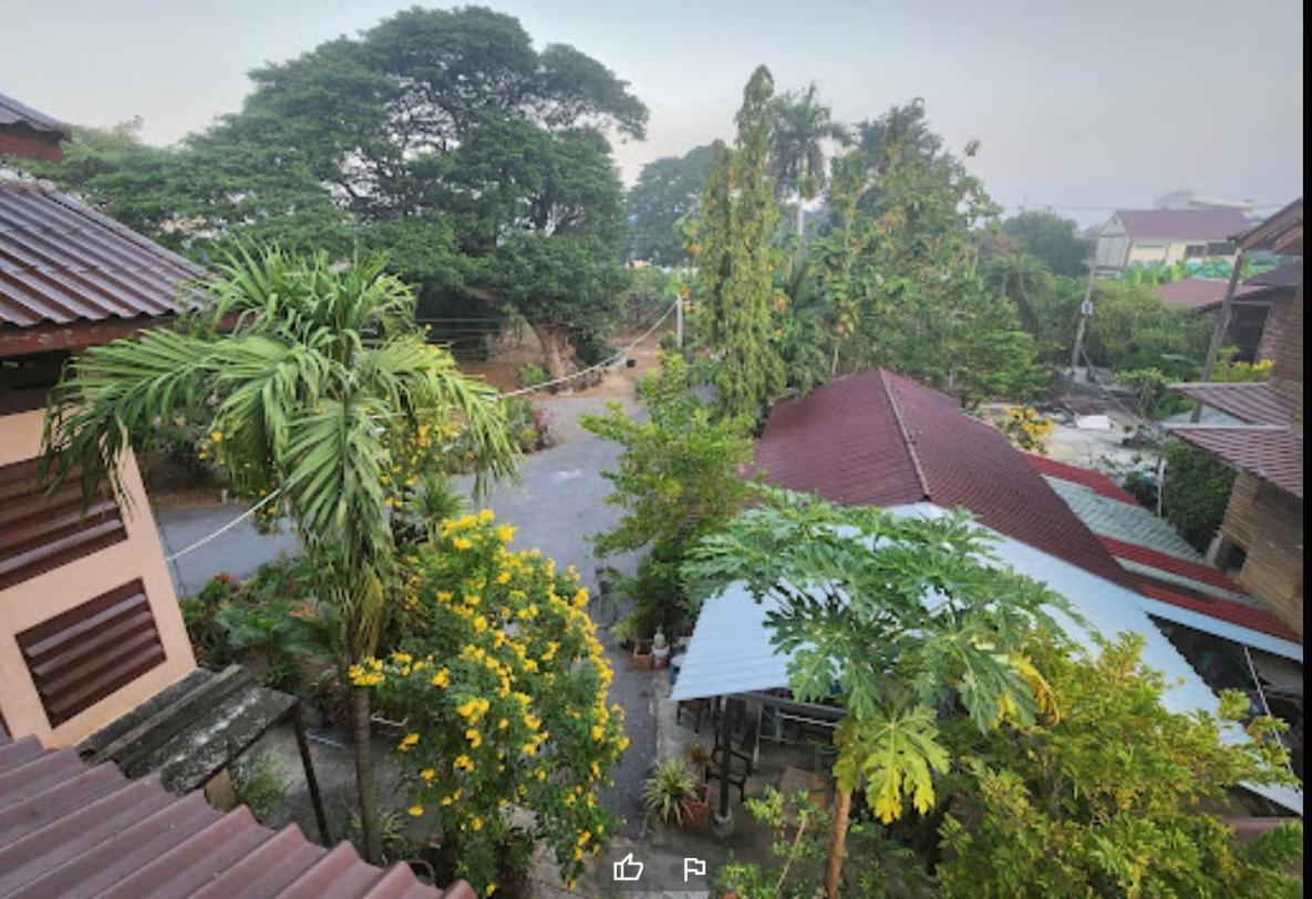 Baan Lotus Guest House Ayutthaya Eksteriør bilde